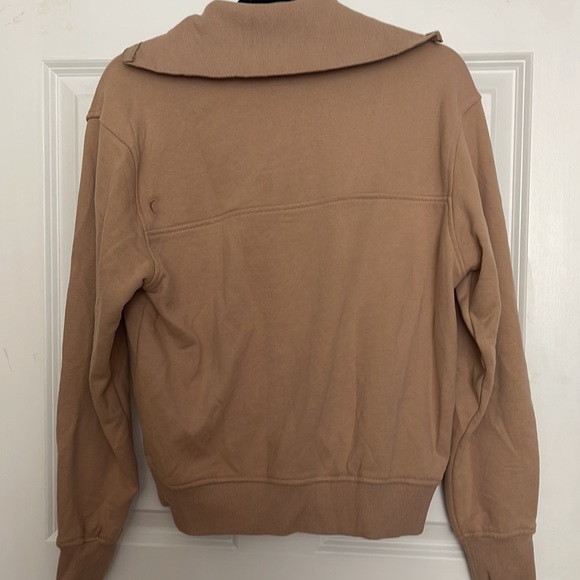 Zyia pull over - Picture 2 of 3